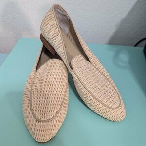 KAANAS Natural Woven Loafers NWOT (Women's 8)